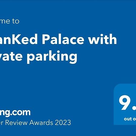 Arianked Palace With Private Parking Tel Aviv Exterior photo